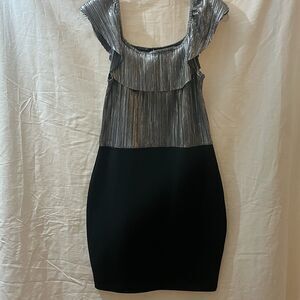 IX LONDON STRETCHY DRESS Size 12. Black & Silver